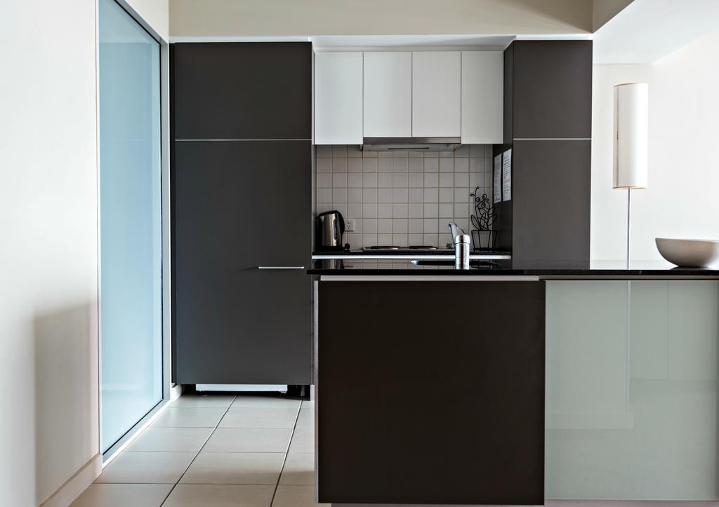 Adelaide Dress Circle Apartments - North Terrace Екстер'єр фото