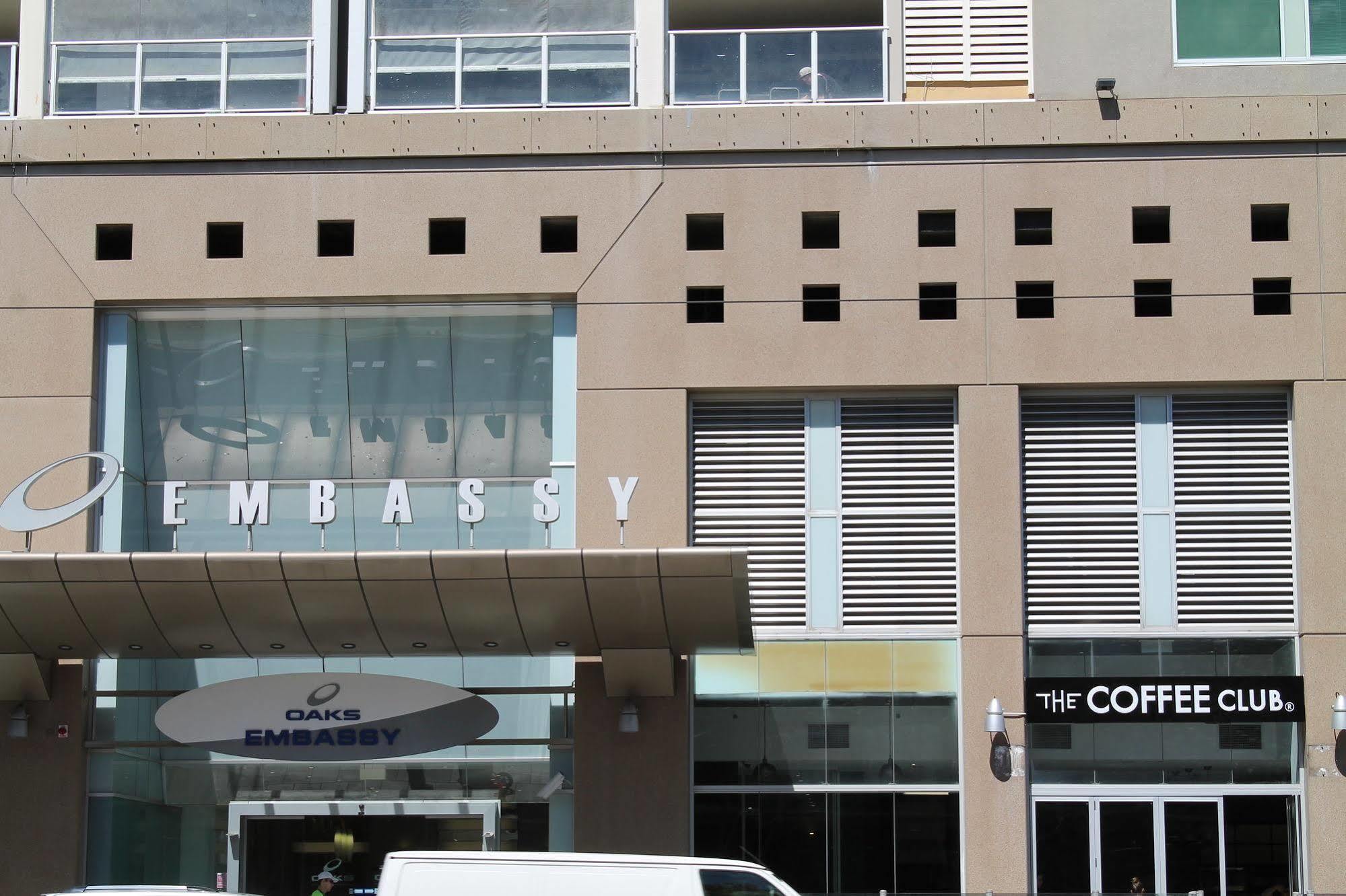 Adelaide Dress Circle Apartments - North Terrace Екстер'єр фото